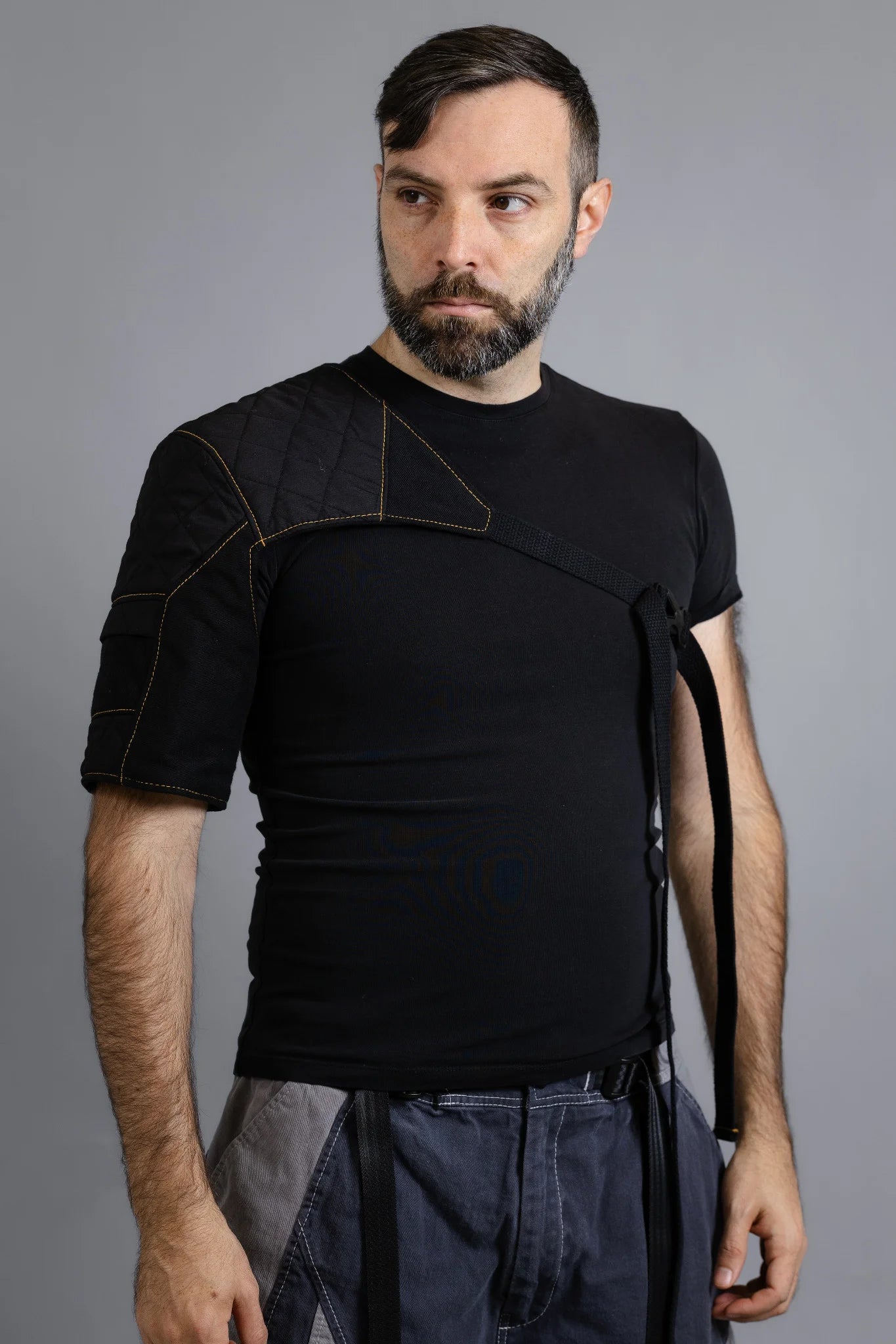 Battle Sleeve - Gilded Carbon [Unifit]