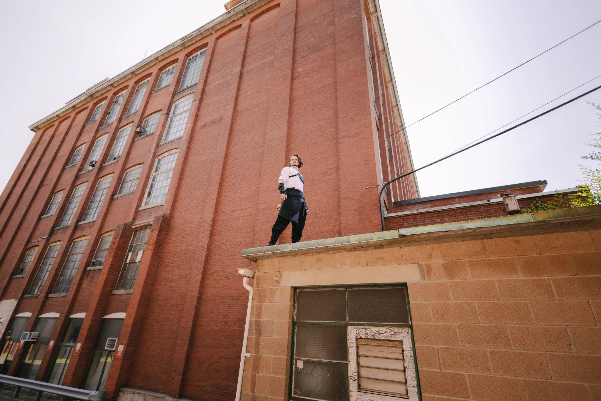 Battle Tasset - Gilded Onyx [Unifit]