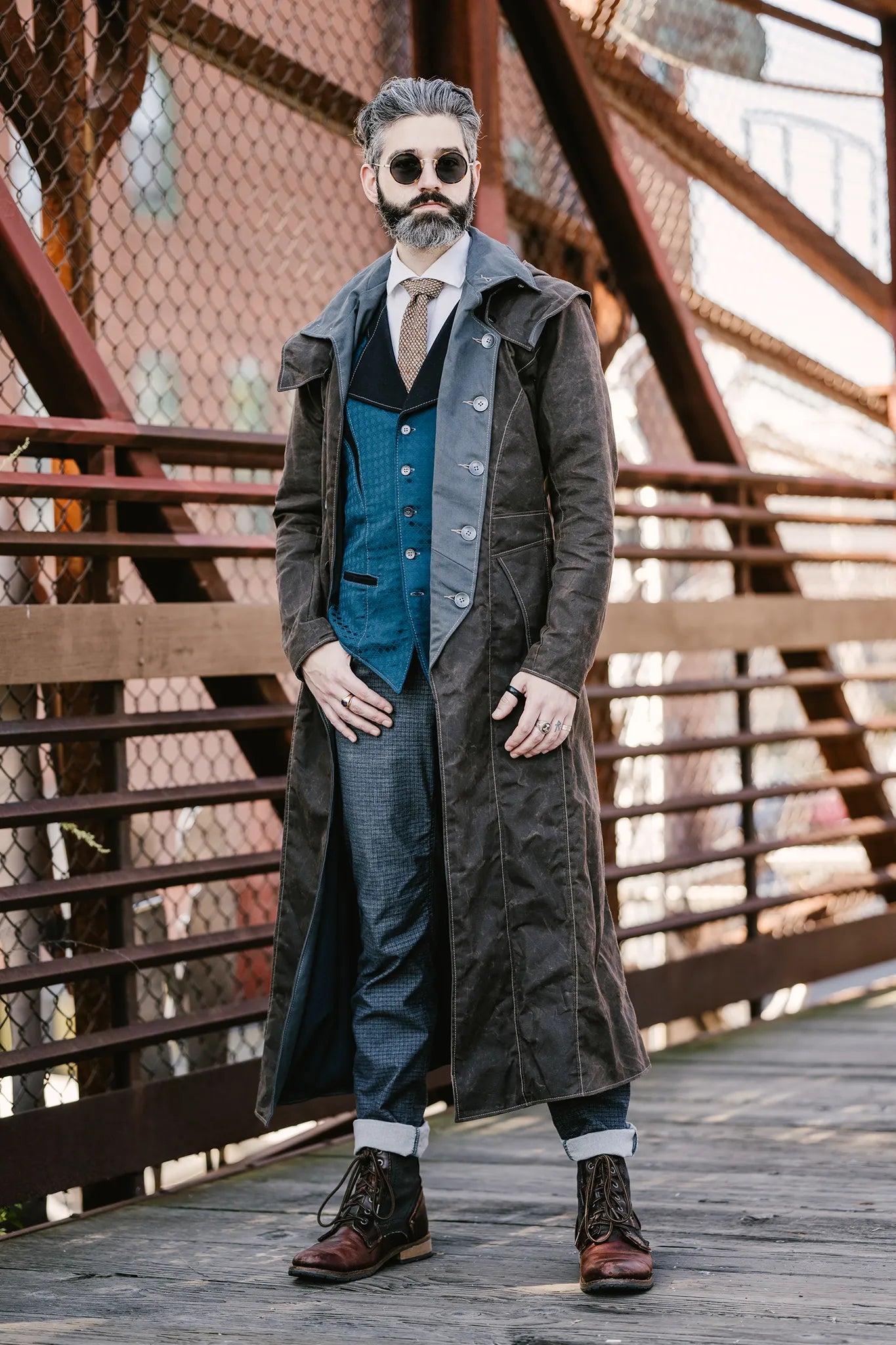 Helsing Coat - Gravestone [Mens]